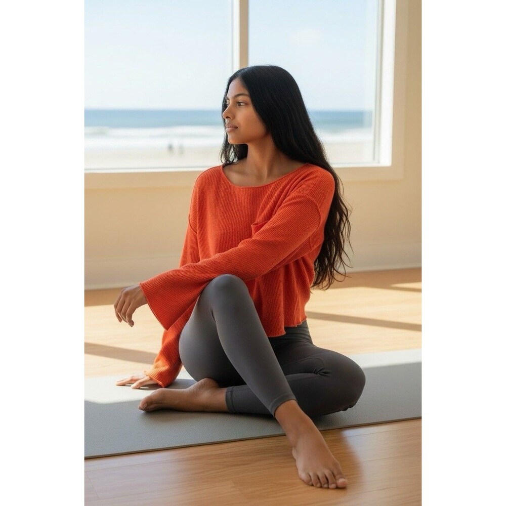 Daily Practice NEW womens oversized orange cropped flare sleeve Small athleisure